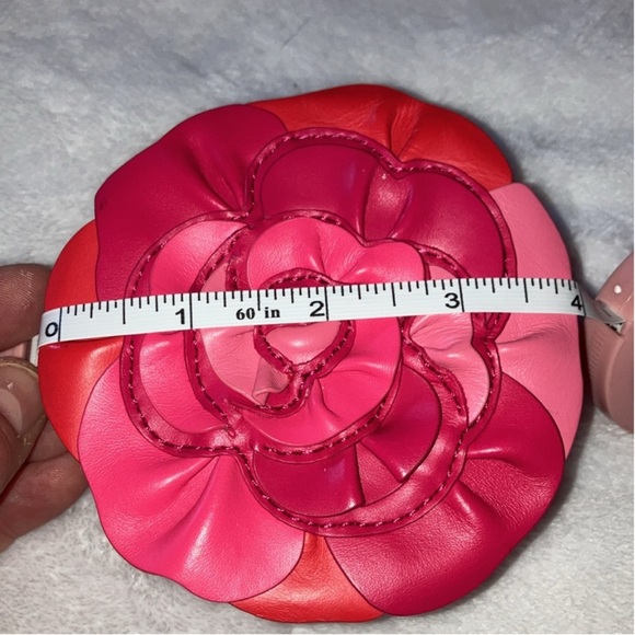 📣🚨🚨LOW START 🚨🚨📣Kate Spade Flora 3D Rose Leather Coin Purse - Picture 5 of 10
